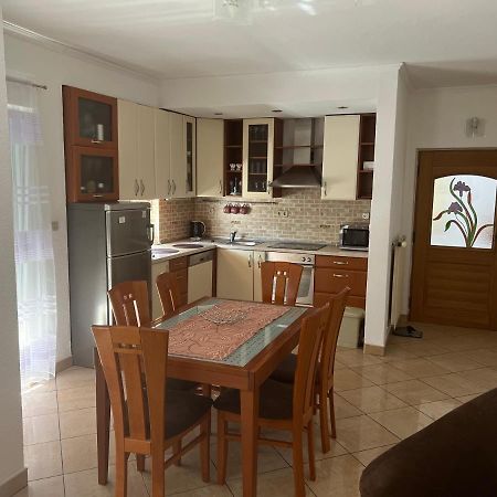 Apartman Ilic Apartment Metković Екстериор снимка